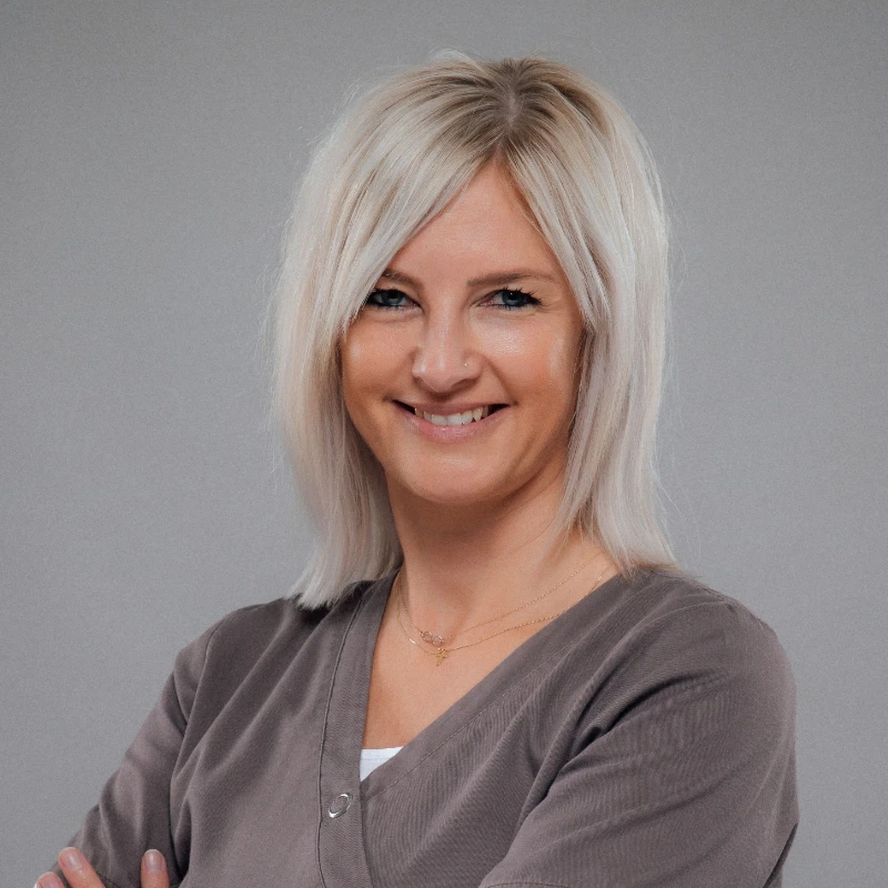 Barbara Holst